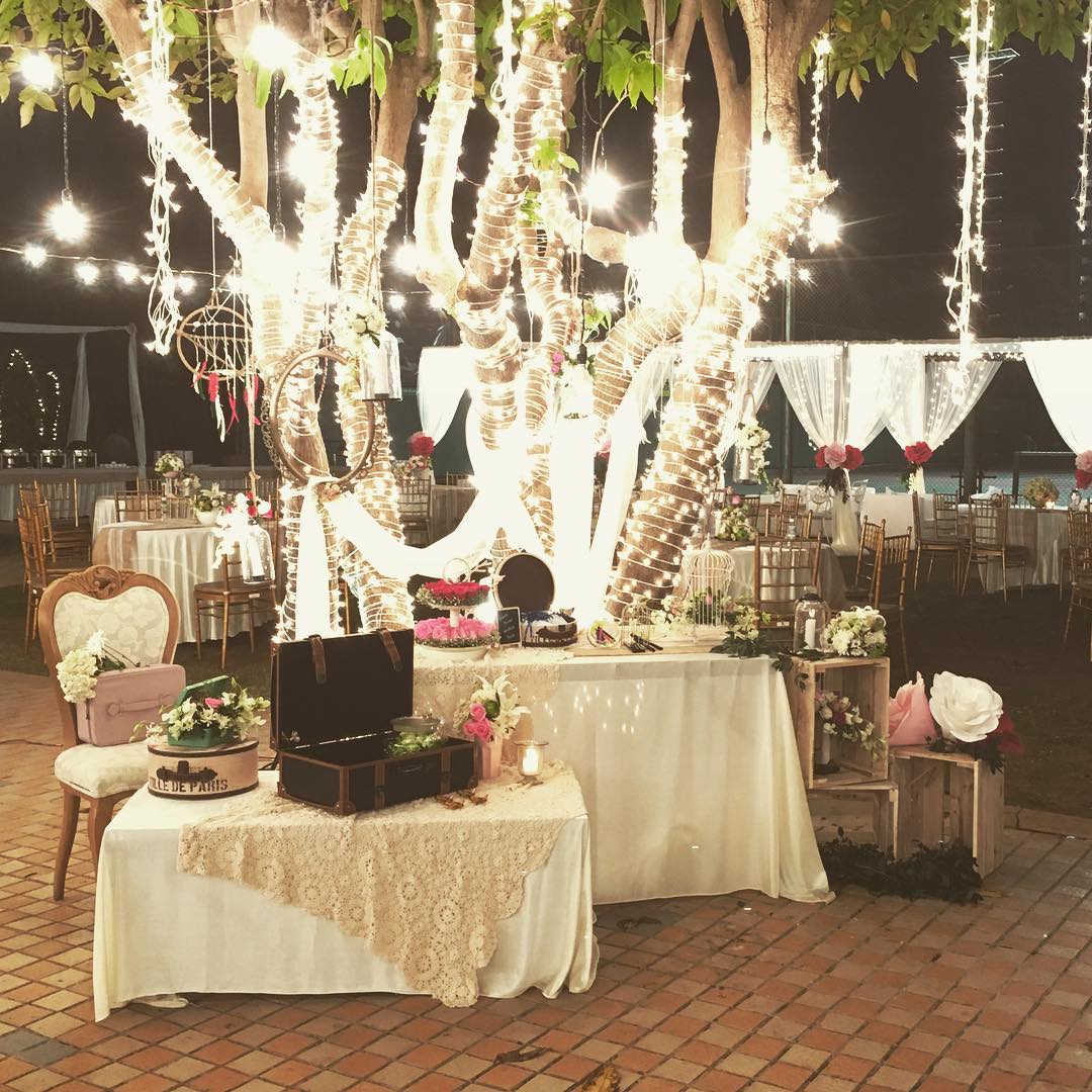 The Wedding Minions